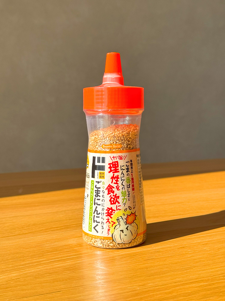 돈키호테 고마 닌니쿠 100g 일본 조미료 참깨 마늘 후레이크