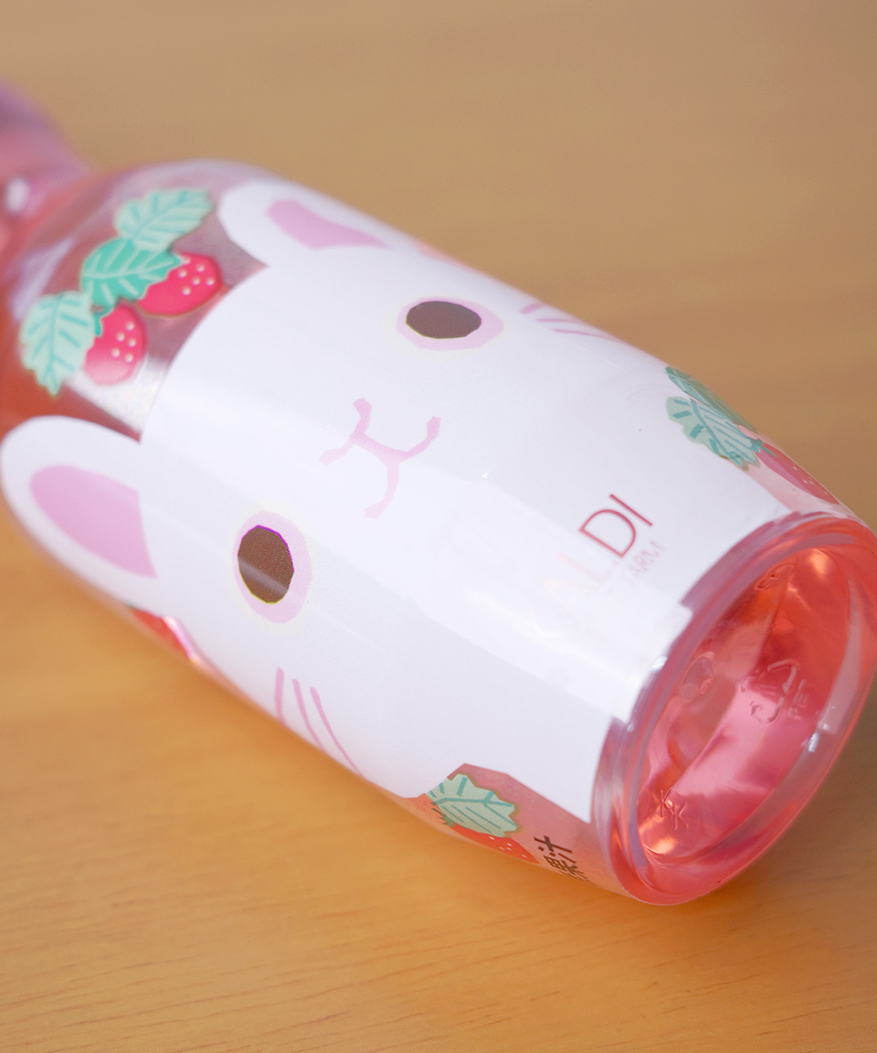 칼디 스프링 토끼 라무네 딸기맛 250ml 일본 음료